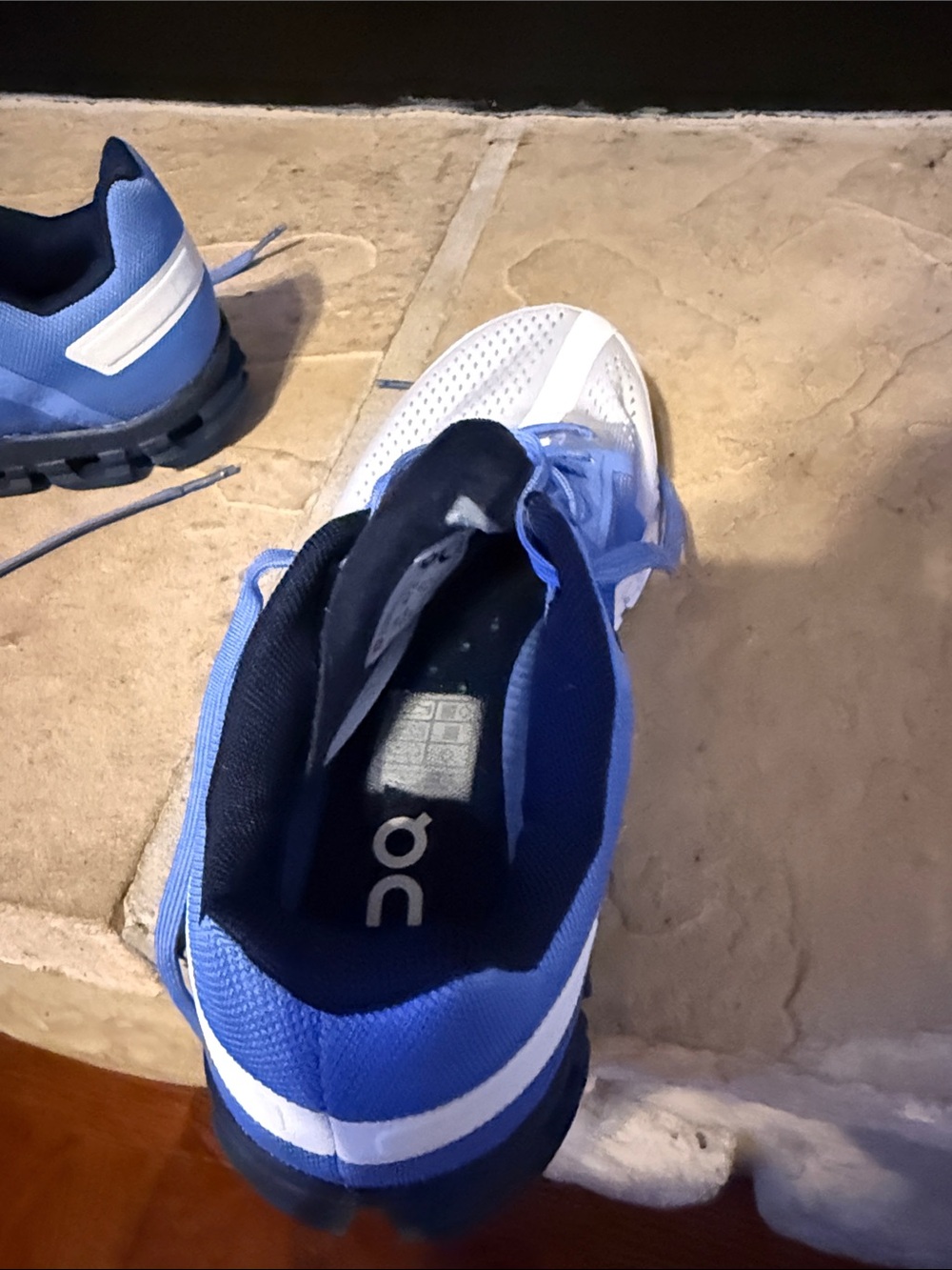 Woman’s lavender/blue on cloud running shoes - Picture 3 of 3